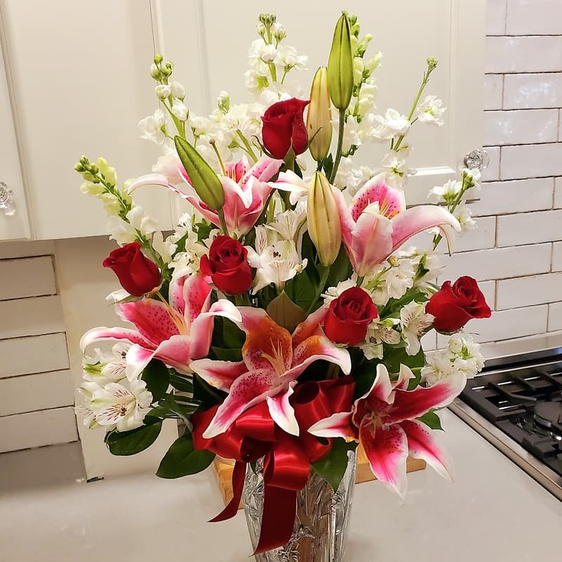 Classic Anniversary Bouquet